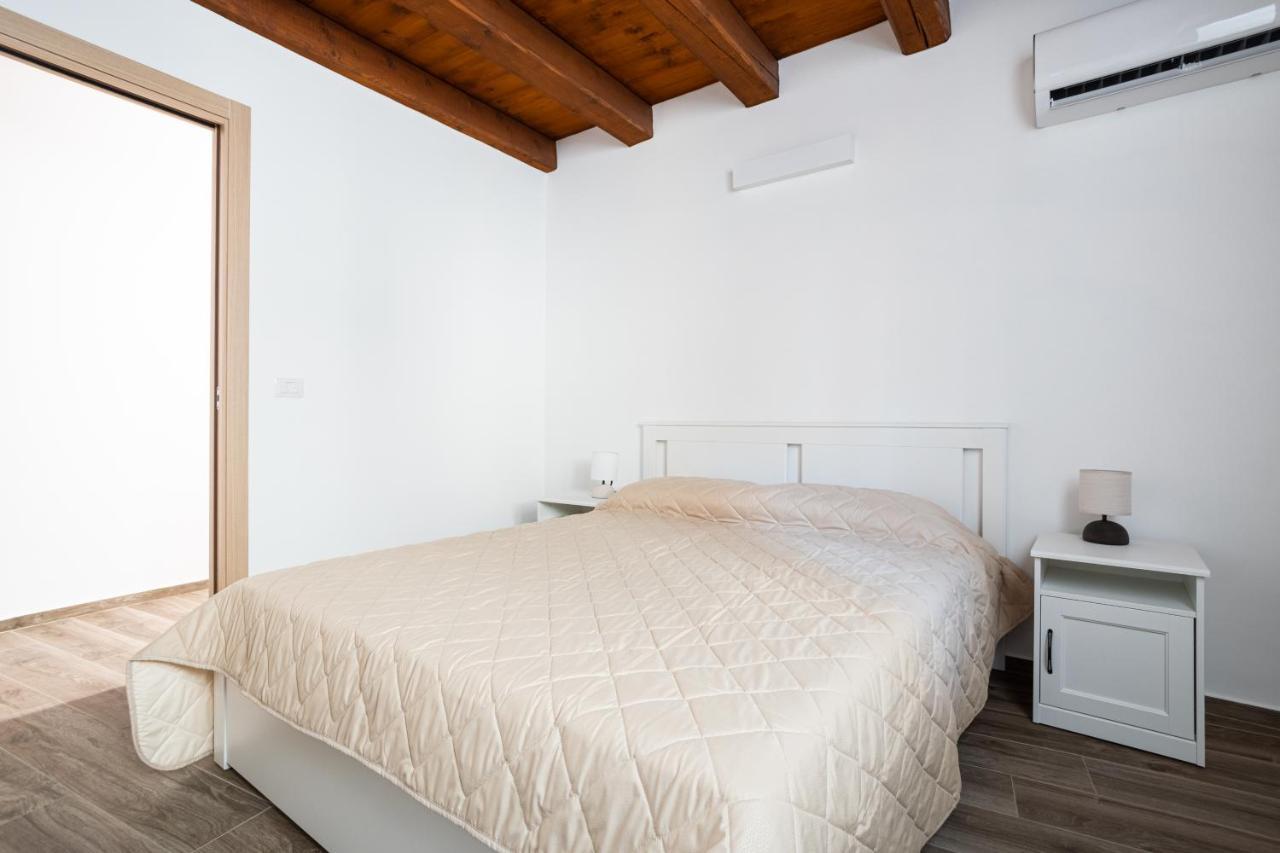 Palermo Blu - Palazzo Del Buon Pastore Екстер'єр фото